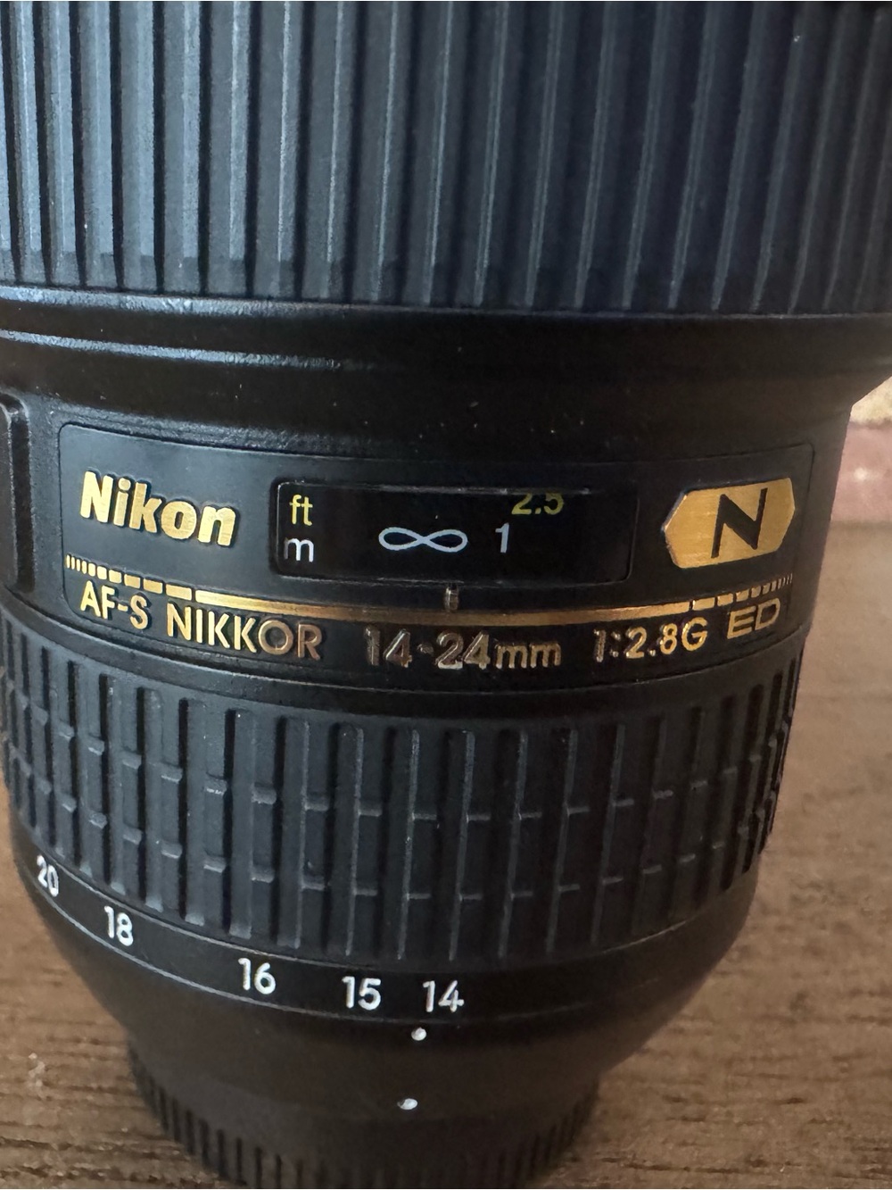 Nikon Black Wide-Angle 14-24mm f/2.8G ED Lens - Picture 3 of 6